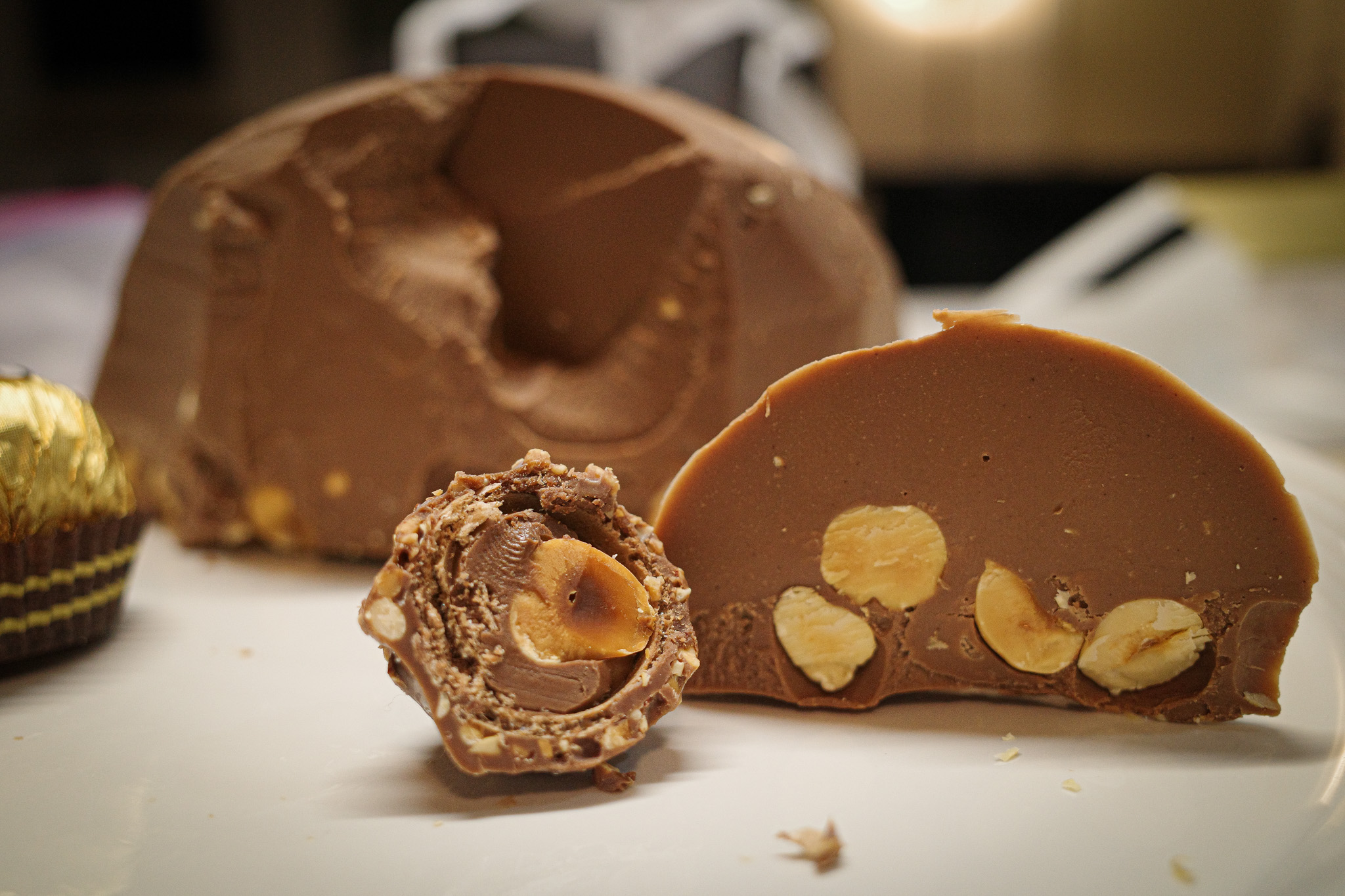 Cross-section comparison of Italian chocolate and Ferrero Rocher